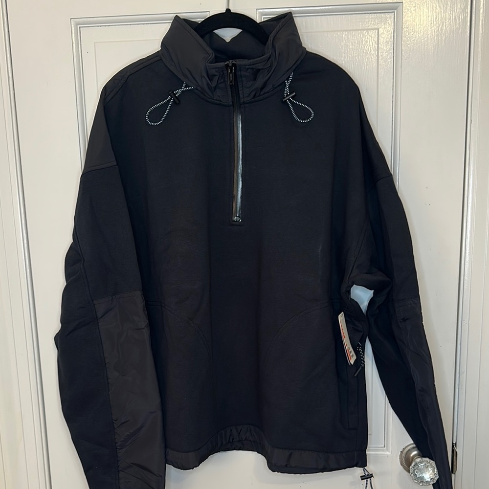 Bass‎ Outdoor Black Convertible Hoodie size L NWT